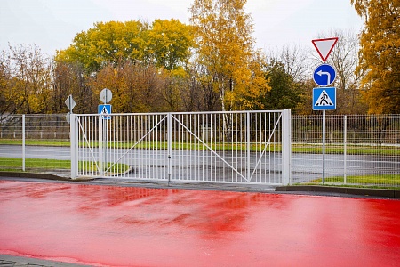 Ограждение из профильной трубы Protect 1,1х2,43 RAL 7040
